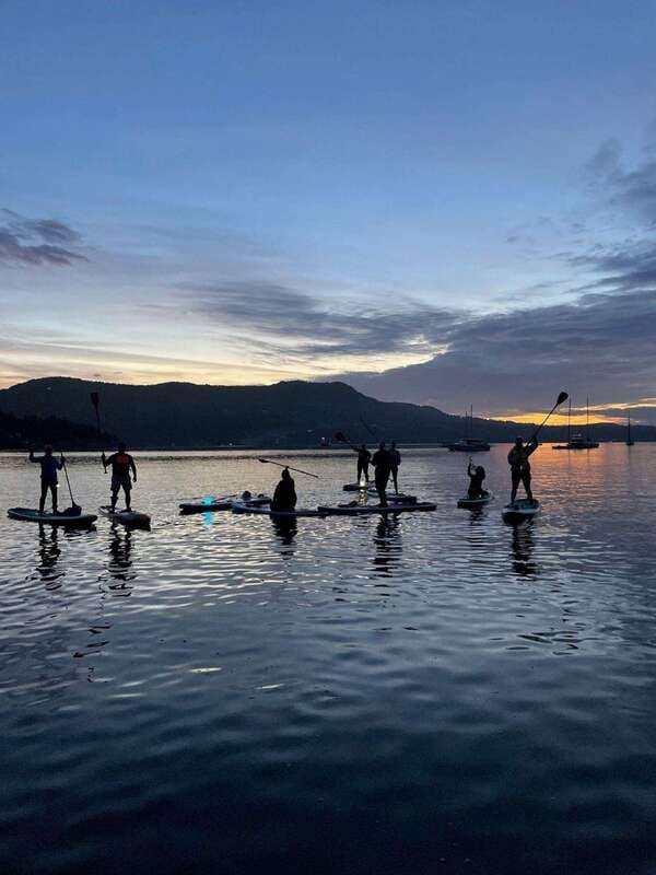 Brentwood Bay: Bioluminescence Tour - What to bring so you stay comfortable after the paddle