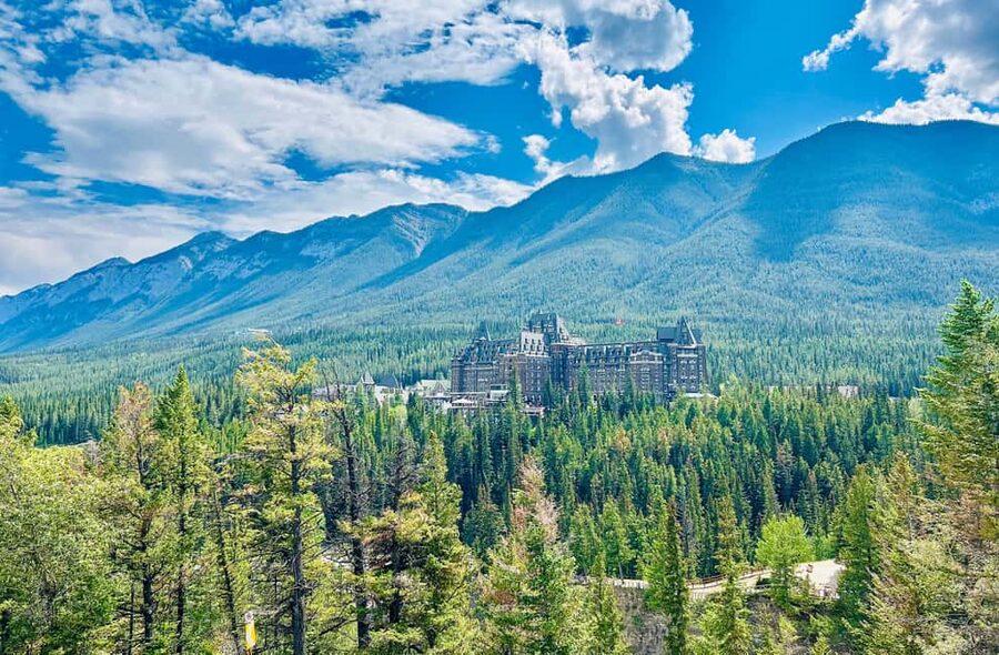 Calgary/Canmore/Banff: BEST of BANFF with LAKES Group Tour - What to bring, and how to make the day work for your feet and photos