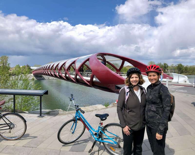 Calgary: City Bike Tour, Highlights and Bow River - Downtown Calgary: an efficient first half-hour to get oriented