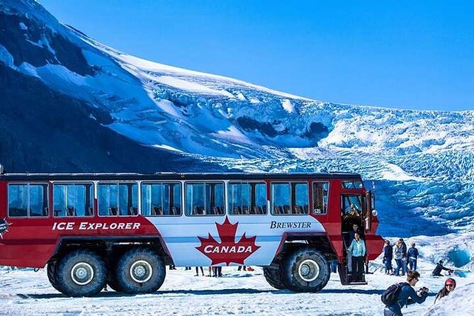 Calgary: Columbia Icefield Adventure, Skywalk and Peyto Lake Tour - Pickup from Calgary and the morning start that shapes your day