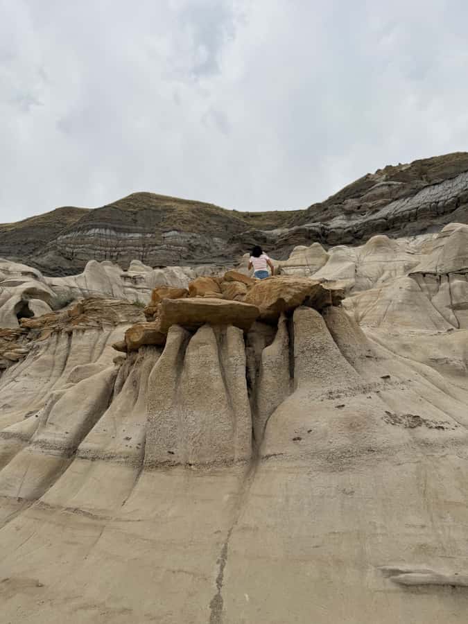 Calgary: Drumheller and Badlands Tour with Museum Entry - Wayne and Last Chance Saloon: small-town flavor, but check seasonal hours