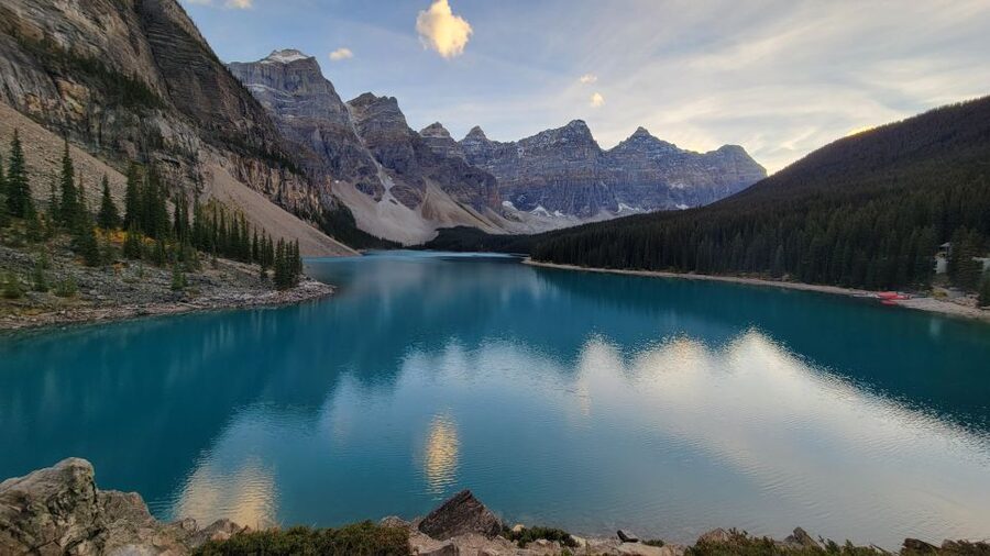Calgary: Glaciers, Mountains, Lakes, Canmore and Banff Tour - Icefields Parkway: the scenic drive portion you actually remember