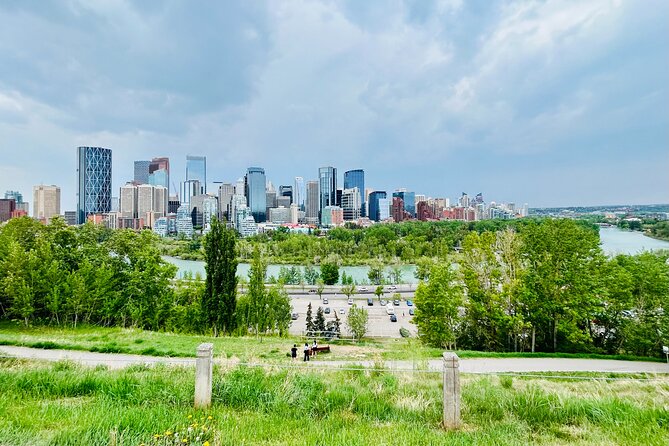 Calgary or YYC Airport to Banff | Private Transfer - Calgary to Banff in About 90 Minutes, Without Rental Car Headaches