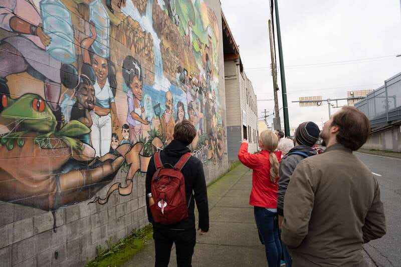 Calgary: Street Art & Craft Beer Walking Tour w/ Tastings - Starting at Toonie Tours, Then Into Bottlescrew Bill’s Pub
