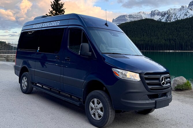 Calgary YYC Airport: Hassle-free Private Transfer to Lake Louise - Key Points at a Glance