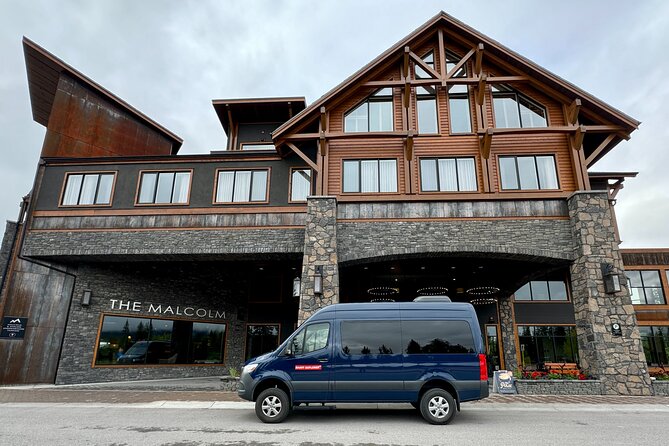 Calgary YYC Airport: Hassle-free Private Transfer to Lake Louise - Who This Private Transfer Fits Best