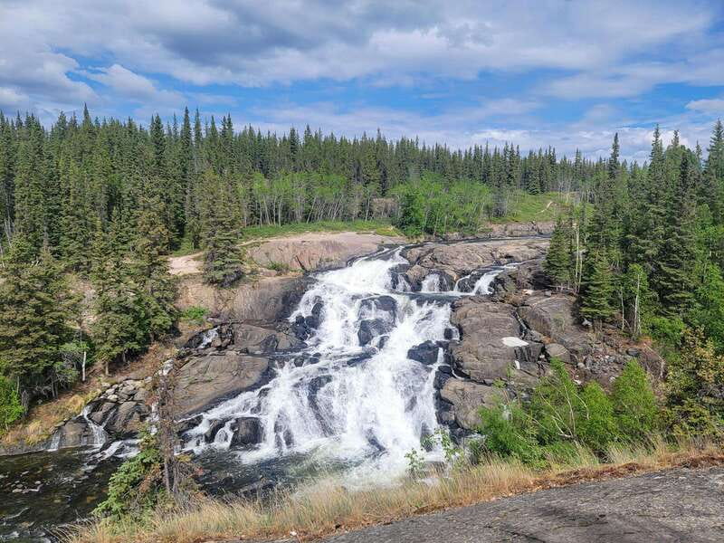 Cameron Falls Waterfall Tour - Small groups and customization: why it feels personal