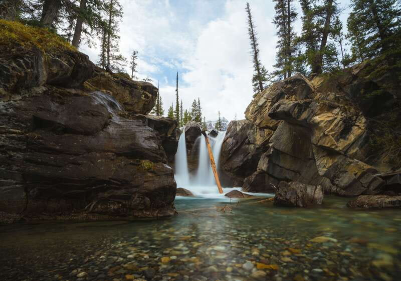 Canadian Rockies: Helicopter Flight with Exploration Hike - Price and Value: Why $272 Can Make Sense