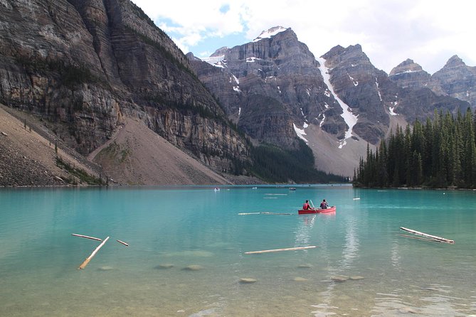 Canadian Rocky Mountains & Banff 5-Day Premium Tour - Day 4: Icefields Parkway to Athabasca Glacier, then Jasper area lodging