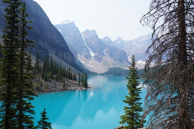 Canmore/Banff Moraine Lake Louise Johnston Canyon Emerald Lake - Emerald Lake in Yoho: short stop, strong color payoff