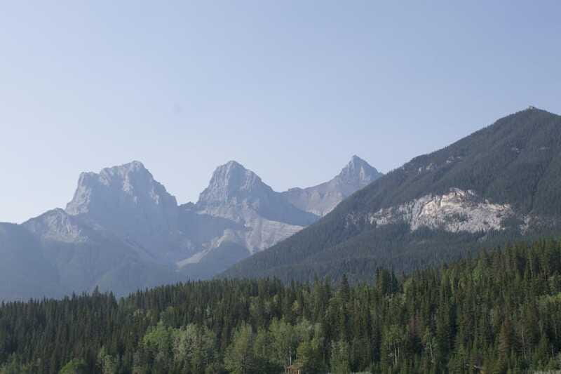 Canmore: Bow River Scenic Float Tour - Why the guide names keep coming up: Simon, Ben, Kaylin, Kailyn, and more