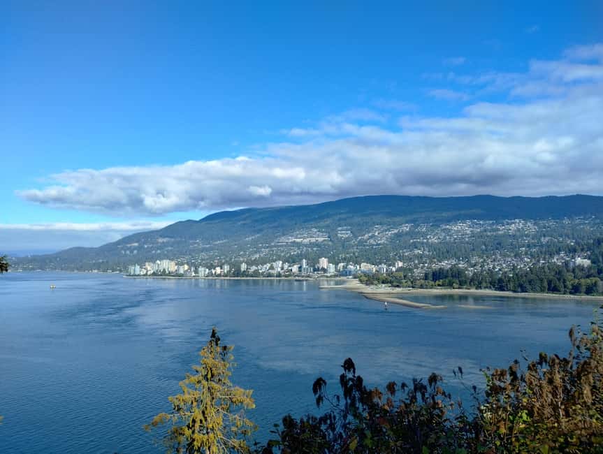 Capilano Br+Grouse Mtn+Dam+Lake&Hatcher/5in1/Small Group/Car - Capilano Suspension Bridge Park: Cliffwalk and Treetops without the stress