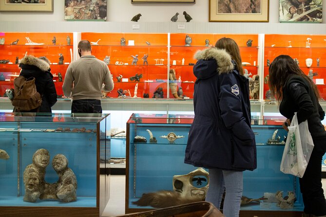 Classic Churchill Polar Bear Experience - Polar Bears International House: Knowing What You’re Looking At