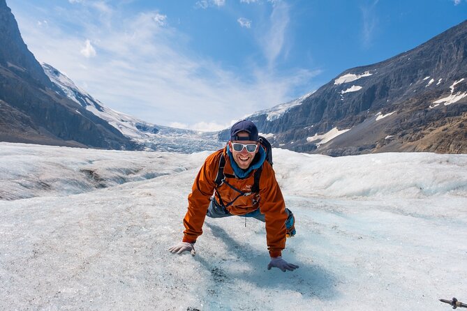 Columbia Icefield Adventure,Bow Lake,Peyto Lake in Banff & Jasper - A Banff day that follows the Icefields Parkway logic