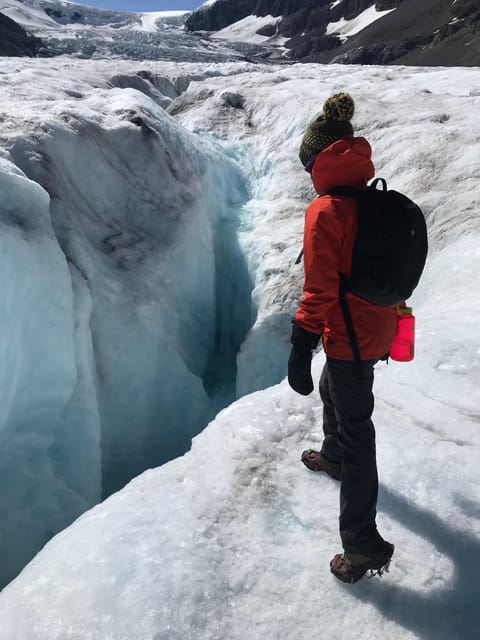 Columbia Icefield: Guided Glacier Hike - Where to meet IceWalks and find the right vans