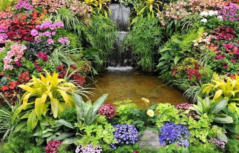 Day Trip from Vancouver to Victoria and Butchart Gardens - The Royal British Columbia Museum Stop: A Short, Guided Taste