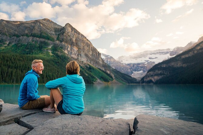 Day Trip: Lake Louise, Moraine Lake, Emerald Lake, Banff - Moraine Lake With a Permit, Plus the Rockpile View