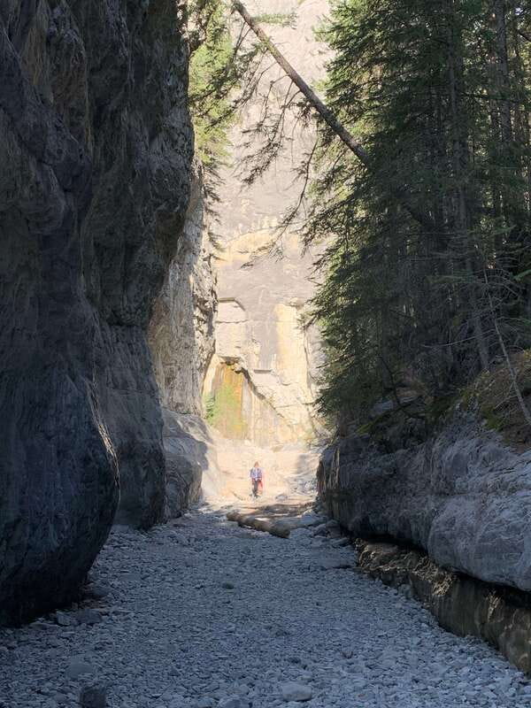 Discover Ancient Pictographs - Guided Canyon Hiking Tour 3H - The guided walk in the Canadian Rockies (about 2.5 hours)