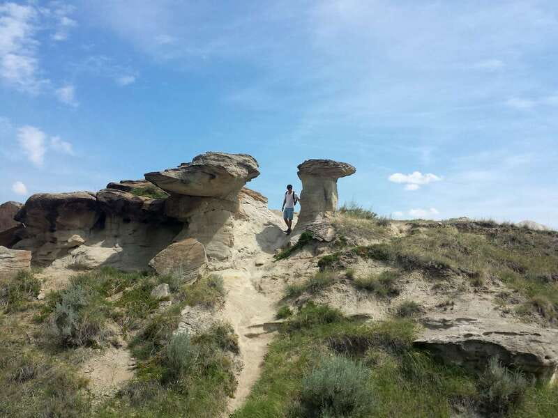 Drumheller: Bad Land & Dinosaur Museum Tour from Calgary - The Little Church and the Star Mine Suspension Bridge