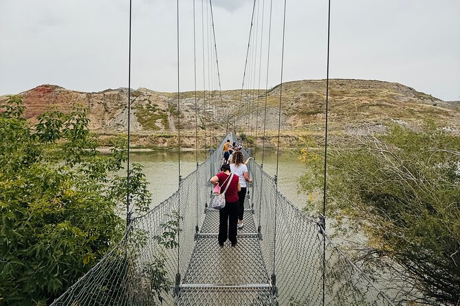 Drumheller & Hoodoos Day Trip from Calgary, Explore the Badlands - Getting From Calgary to Drumheller Without the Drive
