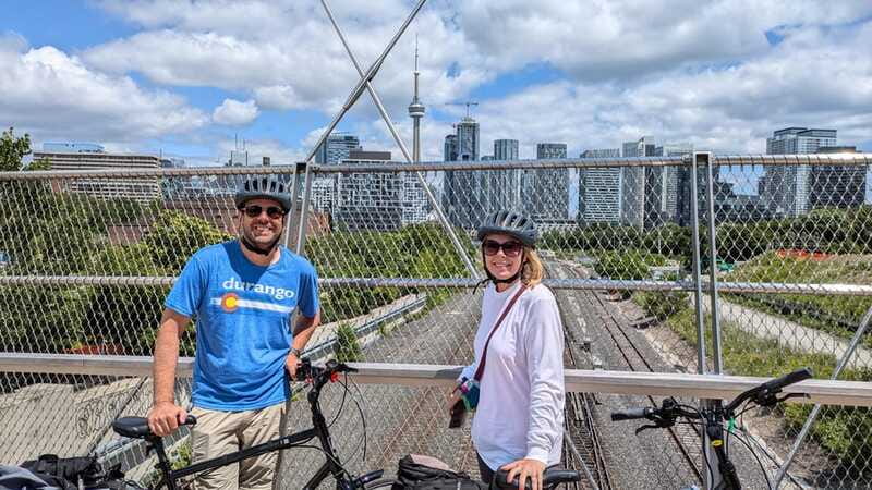 E-bike through Toronto's Dynamic Neighbourhoods - Graffiti Alley: street art that changes faster than your memory