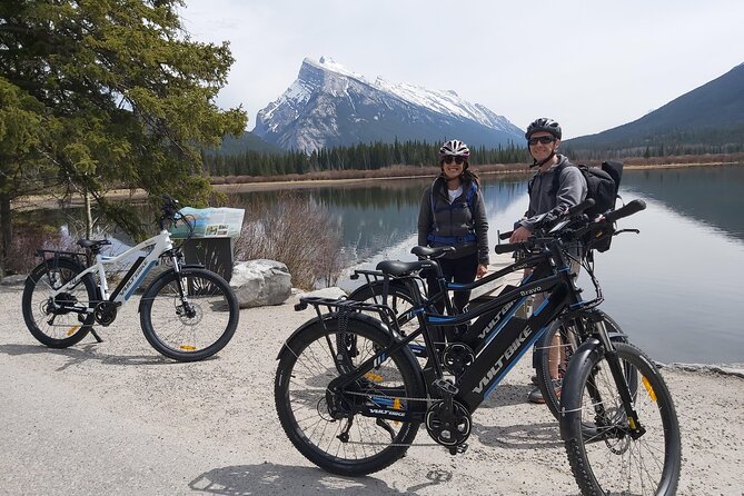 eBike and Hike Banff to Johnston Canyon small group guided program - The Day at a Glance: 4 Hours, 26 km by Bike, 3 km on Foot