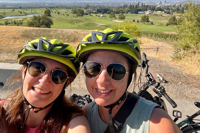eBike Rentals in Kelowna - Choosing Your Ride Length: 2 Hours vs. 6 or 8