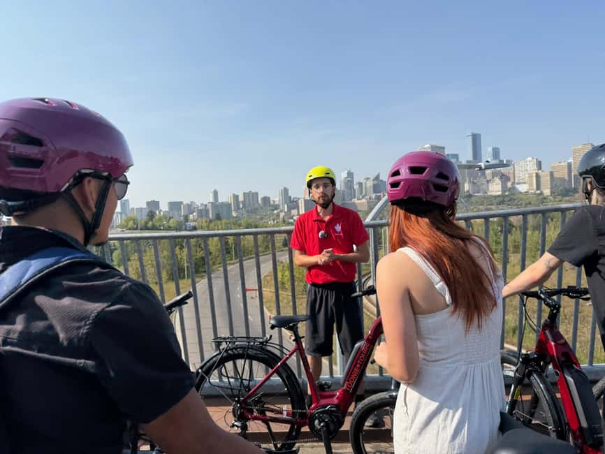 Edmonton: City Bike Tour, Highlights and River Valley - University of Alberta: Education History Meets Real Scenery