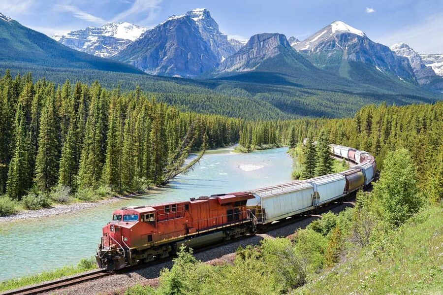 Emerald Lake, Louise, Takakkaw Falls, Johnston Canyon & More - Natural Bridge and Morant’s Curve: Short Stops That Earn Their Place