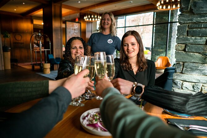 Evening Sip, Savor, Stroll Tour - Why this Victoria evening walk feels like a three-course meal