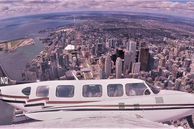 Exhilarating 120km Aerial Tour of Toronto with iflyTOTO - Photo help that actually works: your camera, not theirs