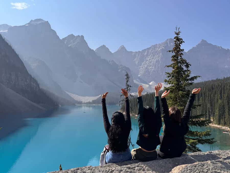 Explore Banff National Park & Lake Louise Day Trip - Key things that make this Banff and Lake Louise day trip work