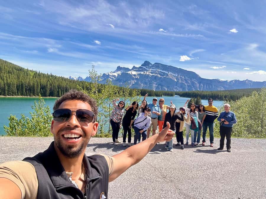 Explore Banff National Park & Lake Louise Day Trip - Banff Avenue: two hours to eat, shop, and reset