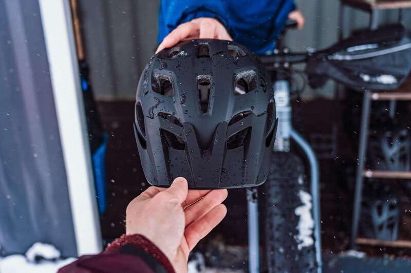 Fatbike rental - Au Canal-de-Lachine - Your instructor and the “how” of learning snow biking