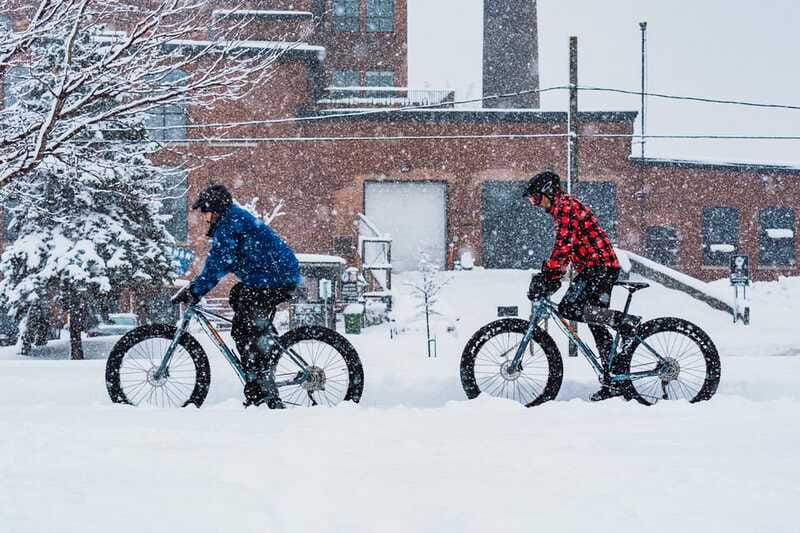 Fatbike rental - Au Canal-de-Lachine - What to bring for a comfortable fatbike ride