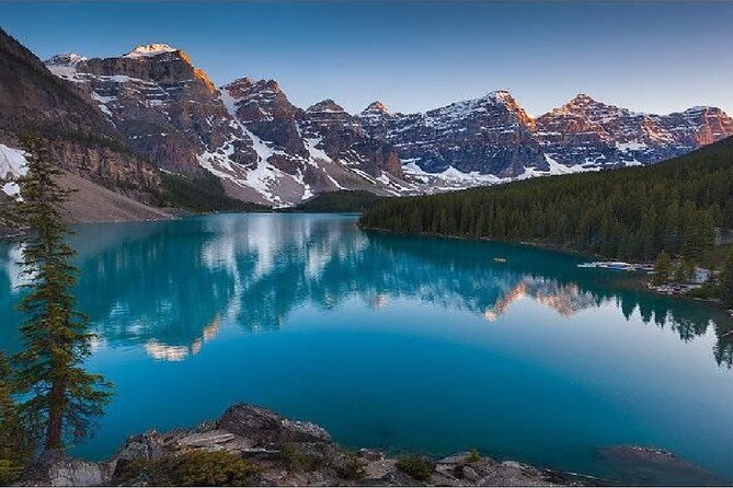 From Banff/Canmore: Trip to Moraine Lake and Lake Louise - Key things that make this shuttle special