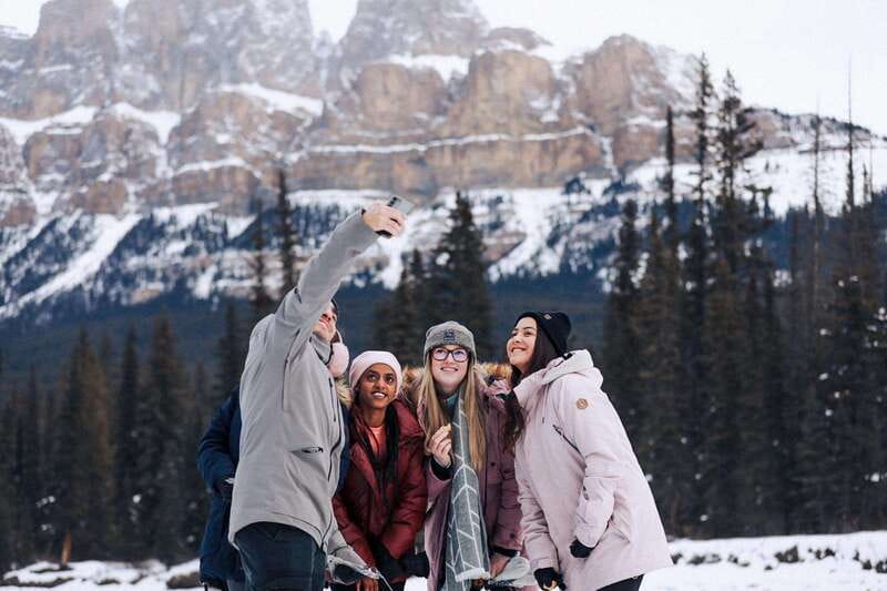 From Banff: Lake Louise & Yoho Full Day Tour - Key points at a glance