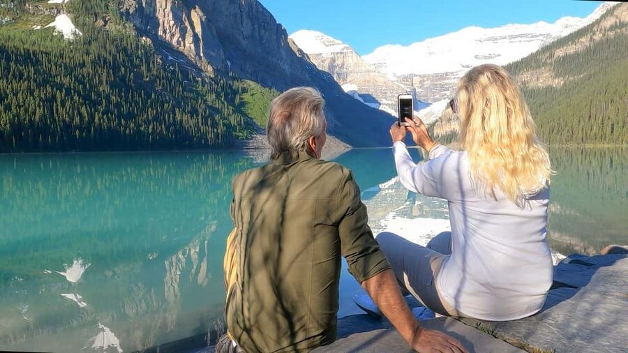 From Banff: Moraine Lake & Lake Louise Tour - Key things you will notice on this tour