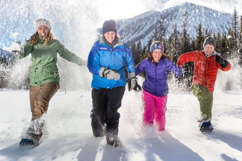 From Banff: Snowshoeing Tour in Kootenay National Park - Snowshoe basics on the way to Paint Pots