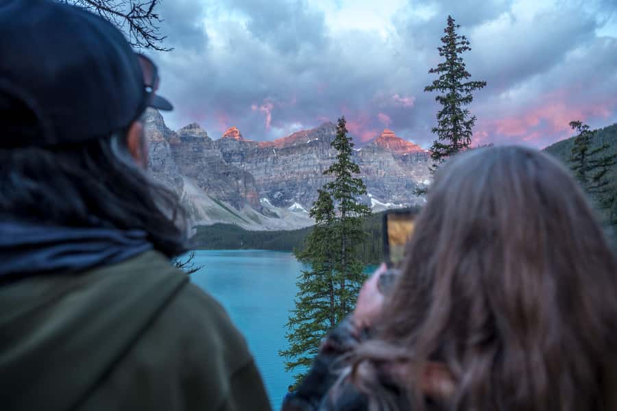 From Banff: Sunrise Moraine & Louise Premium Guided Tour - Why a Moraine Lake sunrise changes everything