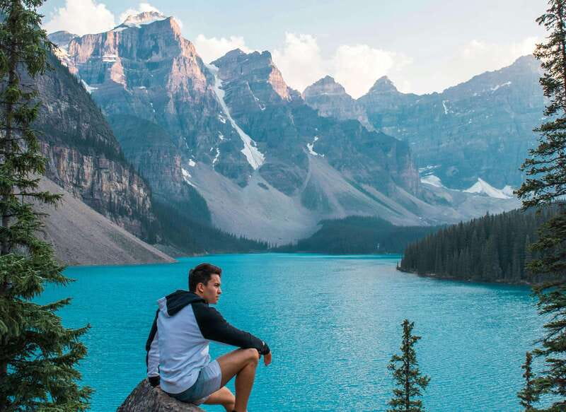 From Banff: Sunset Lake Louise, Moraine Lake & Wildlife Tour - Key highlights worth planning around