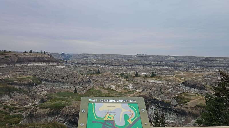From Calgary: Drumheller Private Tour, Full day sightseeing - Price and value: $430 per group up to 4