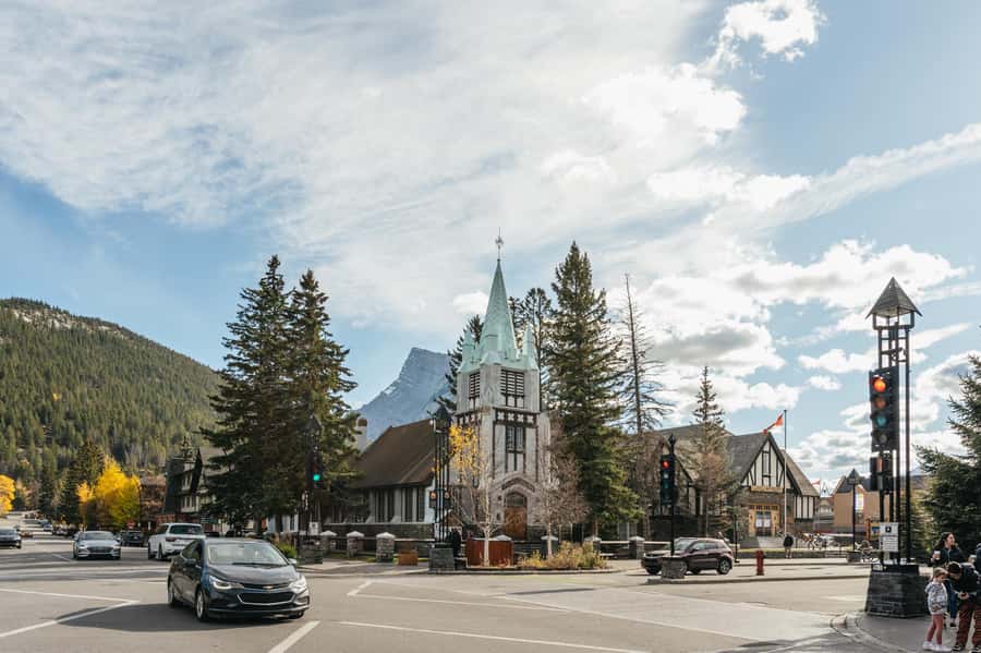 From Calgary: Private Banff National Park Day Trip - Price and value: what you are paying for in real life