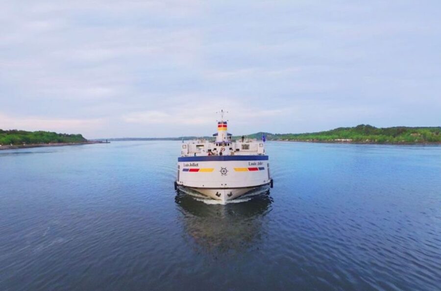 From Montréal: Québec City, River Cruise & Montmorency Falls - Old Port and the St. Lawrence cruise: views that feel like a break