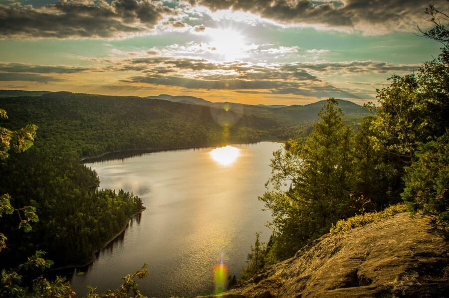 From Montreal: Sept-Chutes Regional Park Hike - Choosing your route: the Mont-Brassard loop and the trail system