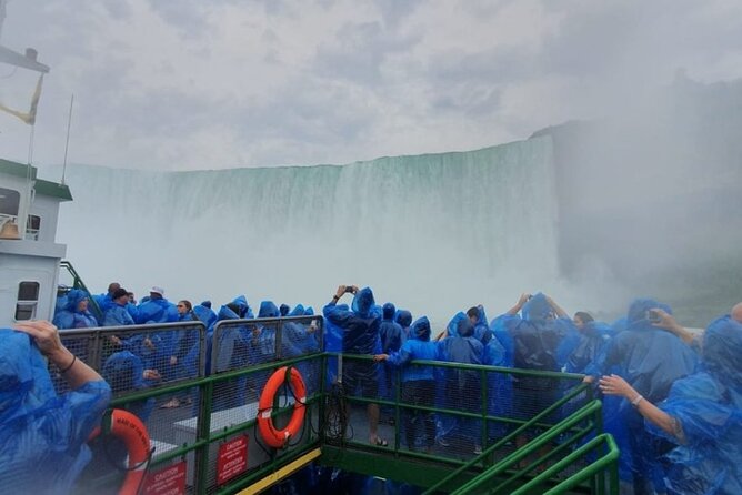 From Toronto: Niagara Falls Day Tour with Optional Boat Cruise - Maple Leaf Place: a real tasting break, not just a stop-and-go