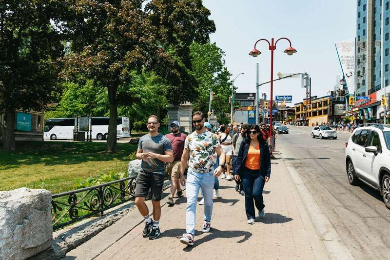 From Toronto: Niagara Falls + Winery, Cruise, & Lunch Option - Pickup timing, bus comfort, and how to make the day smoother