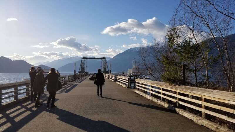 From Vancouver: Shannon Falls and Whistler Sightseeing Tour - What to Bring, What to Wear, and How Much Walking You Face