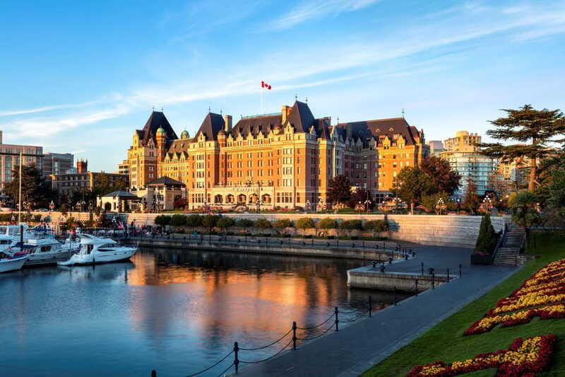 From Vancouver: Victoria, BC Ferry, Butchart Gardens Tour - Should You Book This Victoria Ferry and Butchart Gardens Tour?