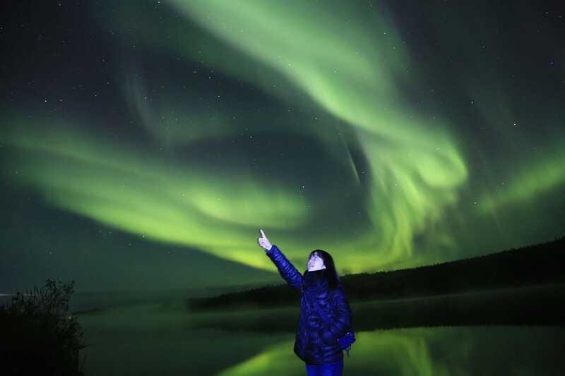 From Yellowknife: Northern Lights Bus Tour with Photos - Timing and what the 4 hours really means